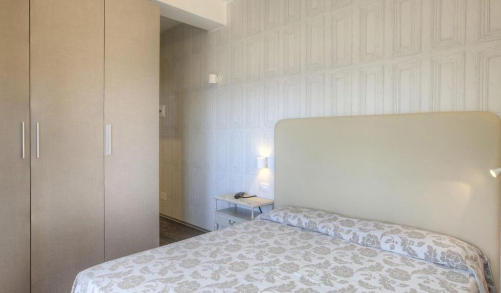 Hotel 2000 里米尼 外观 照片