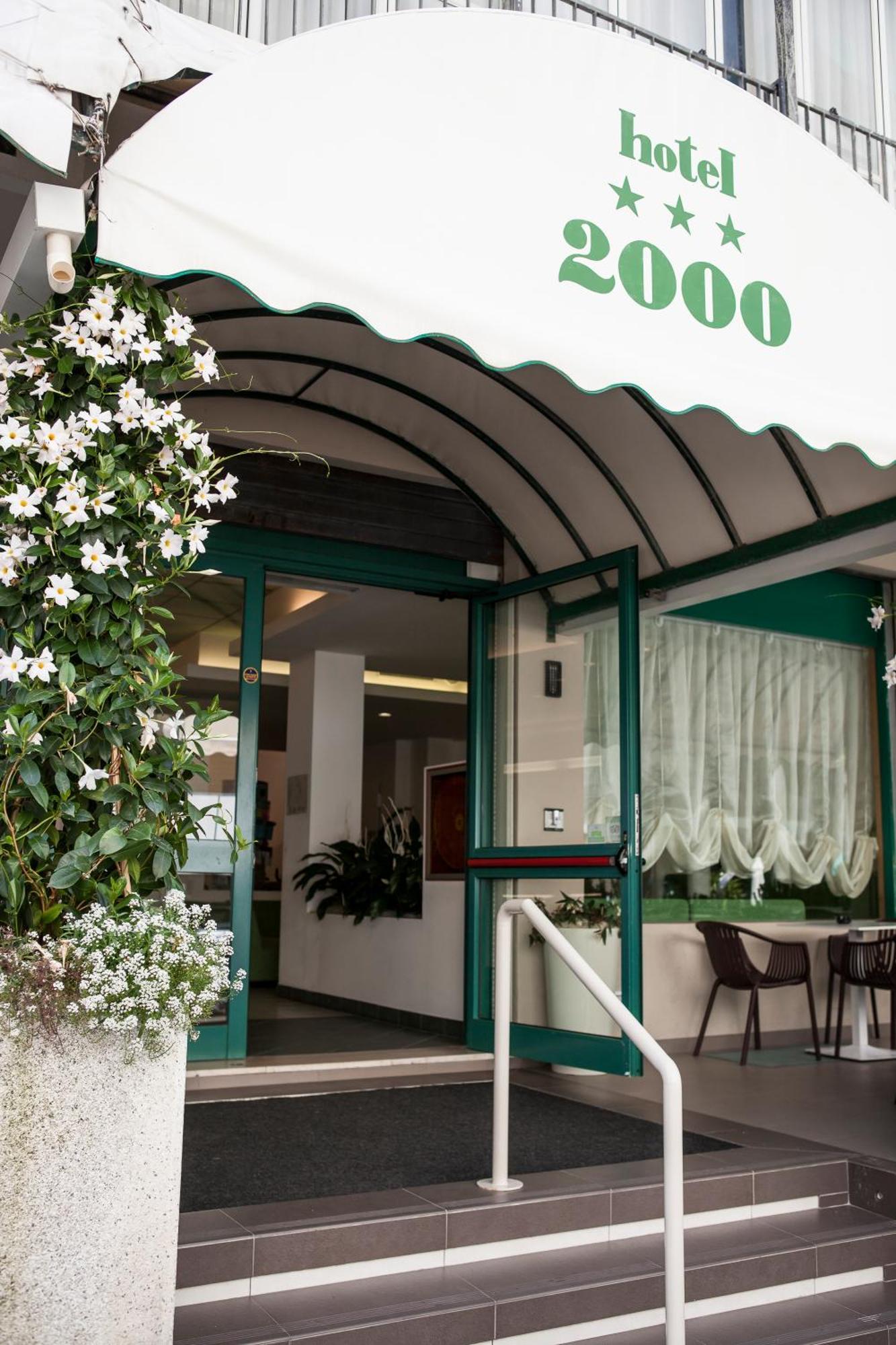 Hotel 2000 里米尼 外观 照片